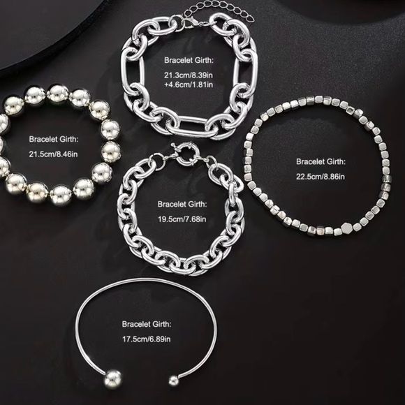 ❤️‍🔥 Gold-Tone 5 Multi-Chain Bracelet Stack - Picture 3 of 4